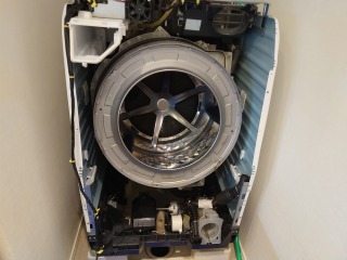 パナソニック、ドラム式洗濯機(NA-VX700B)、東京都中央区で分解清掃