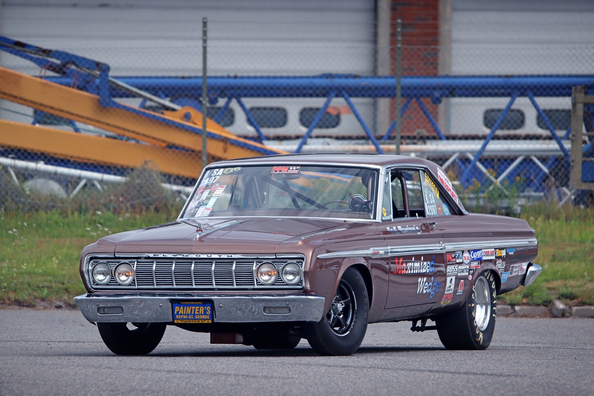 Stock Sport Fury | DodgeGarage