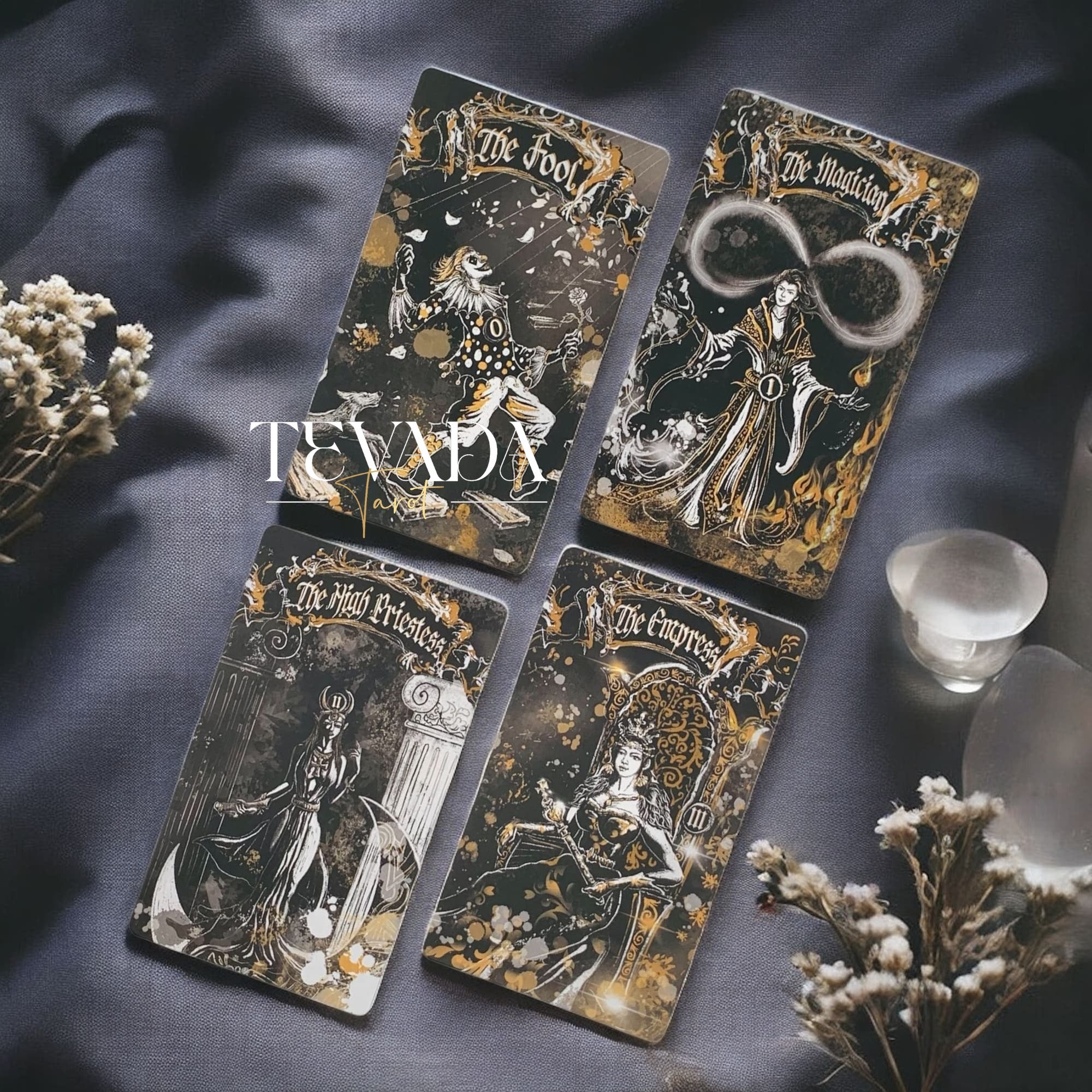 Dark Ray Tarot DELUXE Edition | TEVADA Tarot