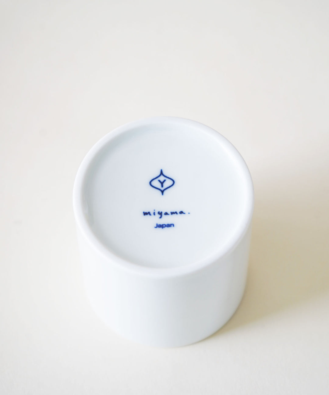 希少】一流品 韓益煥 白磁 湯呑4客揃 希少】一流品 韓益煥 白磁 湯呑4客揃