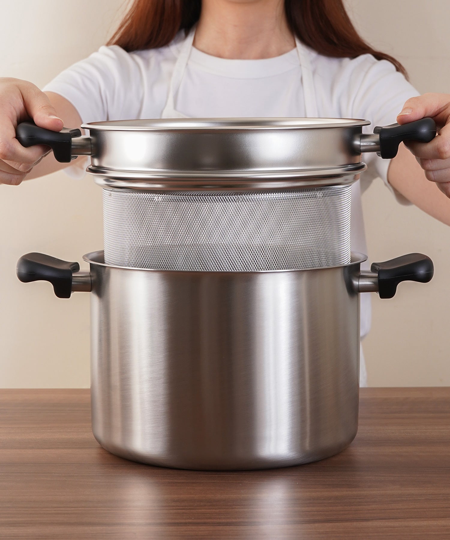 両手深型鍋 22cm – TIMELESS COMFORT