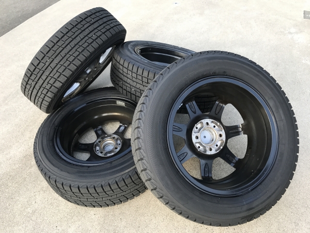 アウディA4アヴァントにおすすめしたいスタッドレスタイヤ - タイヤ