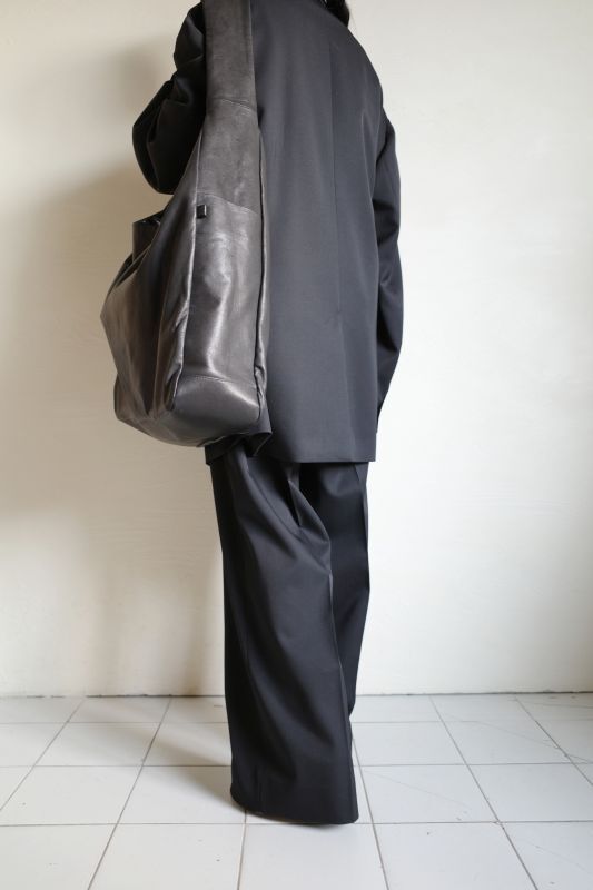 stein SHOULDER BAG・LEATHER・BLACK - tity