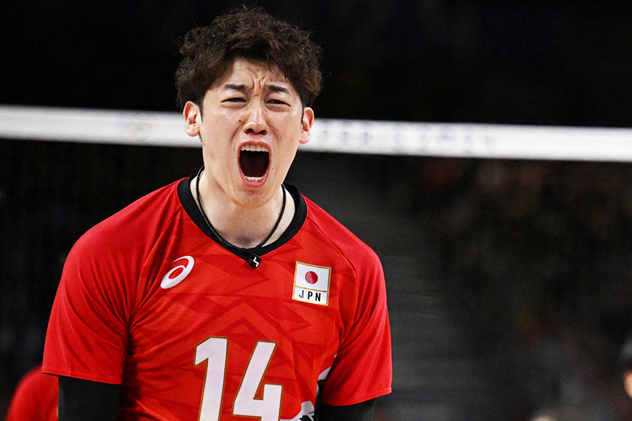 石川祐希が「とても上品」 イタリア高級ブランド着こなした1枚に海外も