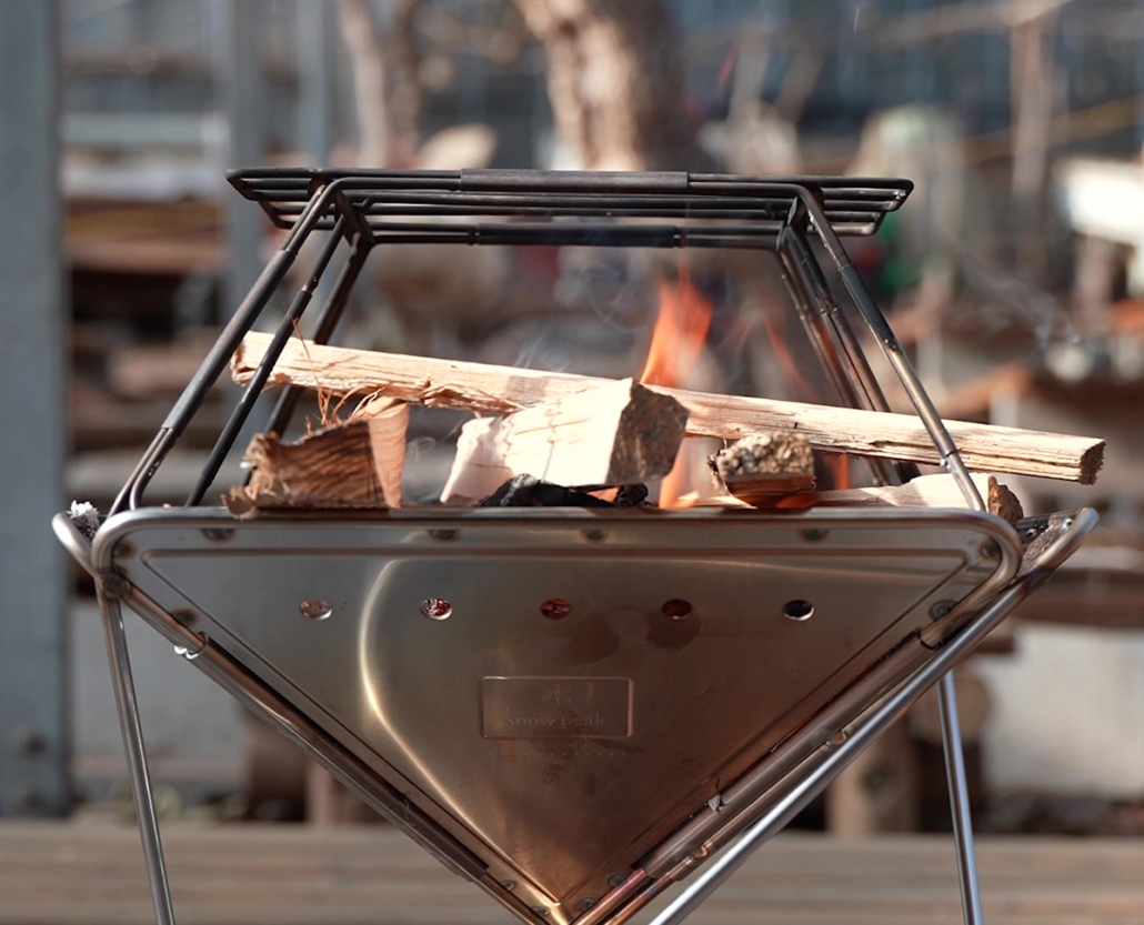 サラマンダーの檻 - FIRE BANK | ファイアバンク