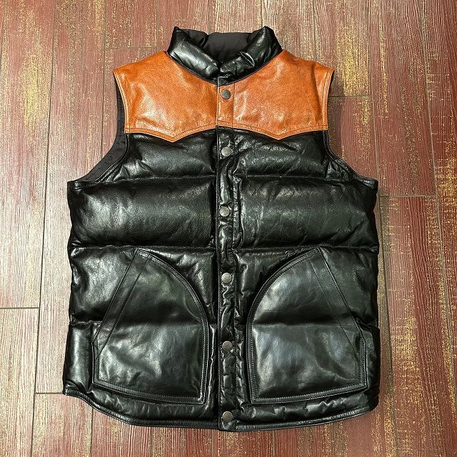デラックスウエア レザーダウンベスト Dー24 - ザ・ウォーリアーズ
