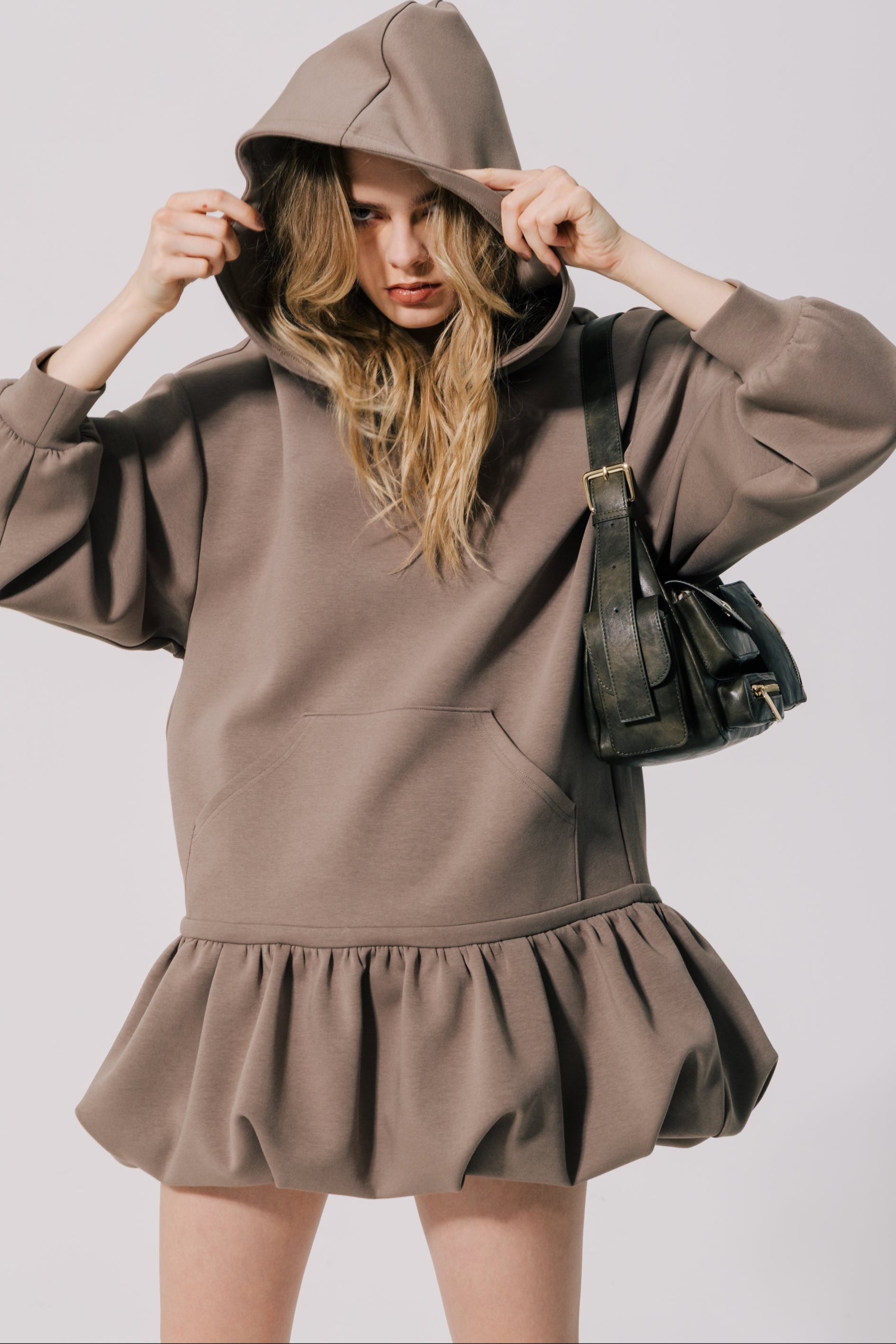 Wagner Hoodie Dress – THE TOÉ