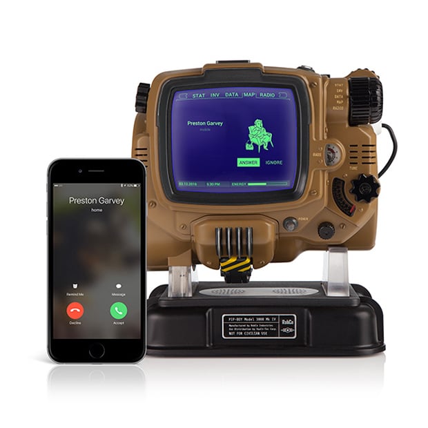 Pip-Boy Deluxe Bluetooth Edition