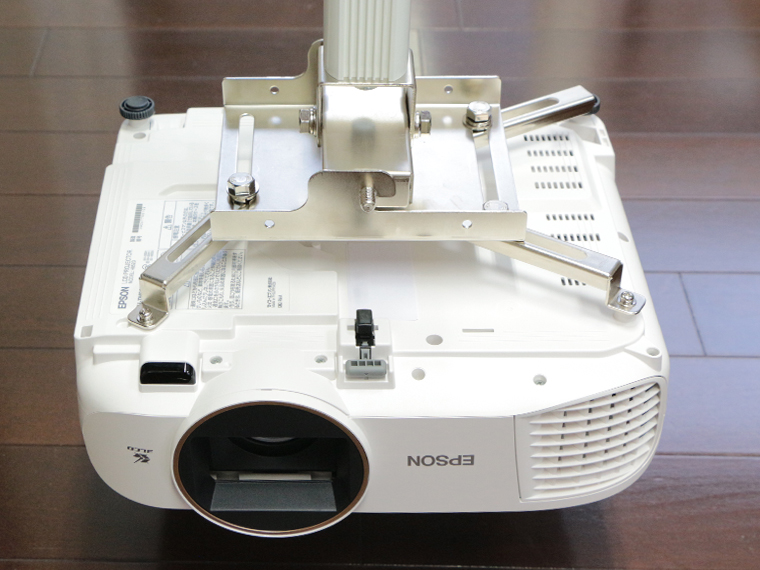 ELPMB23に互換対応しているプロジェクター天吊金具スパイダー2