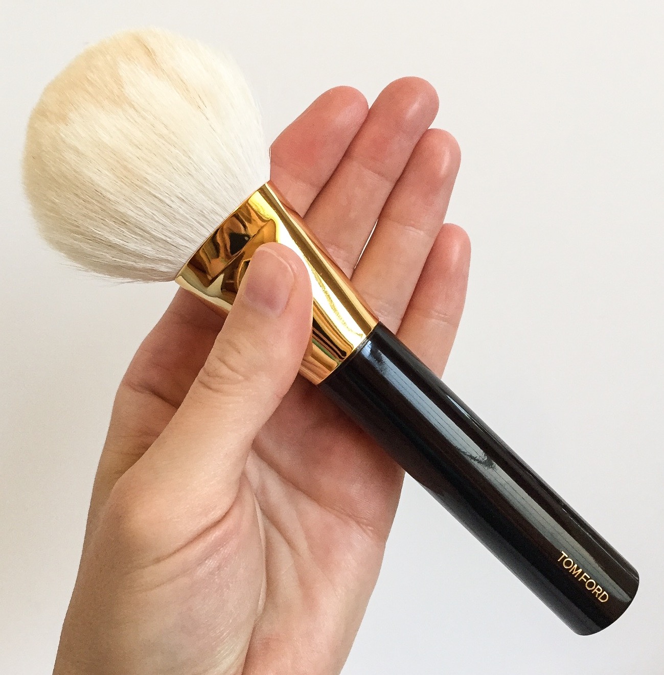 Tom Ford Bronzer Brush: Review – the beauty endeavor