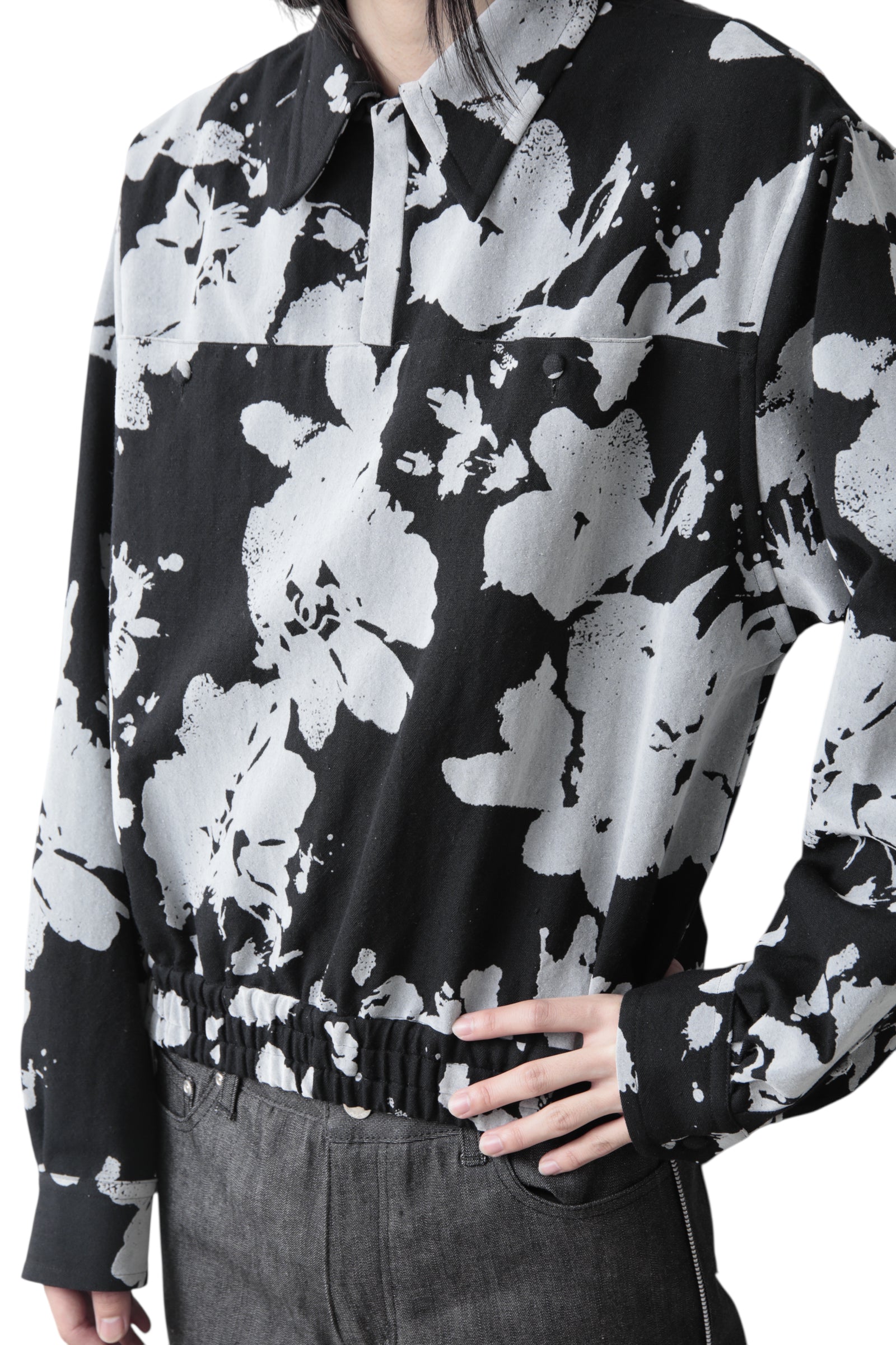 ORIMI OPEN COLLAR PULLOVER – THE ELEPHANT