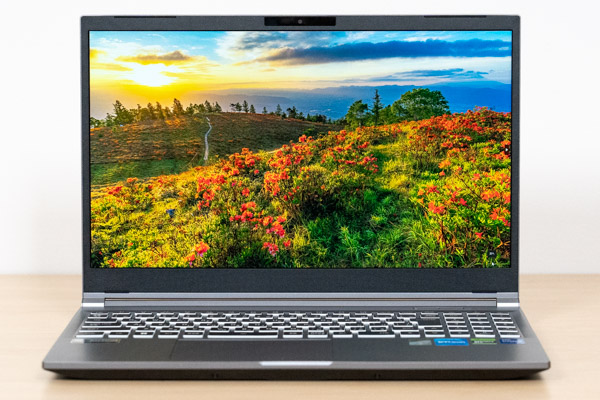 ゲームも動画編集もできるエントリー機、GALLERIA RL7C-R35-5Nの実機