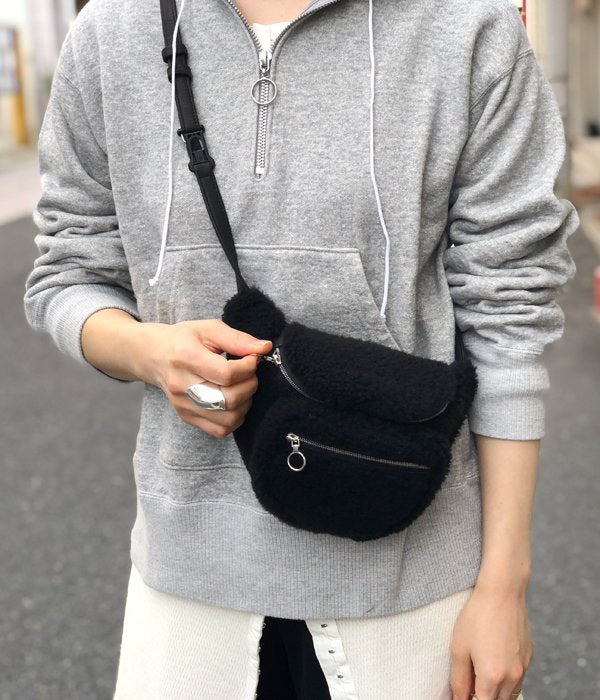 Aeta/DEER LEATHER WAIST POUCH S (SHEEP MOUTON)