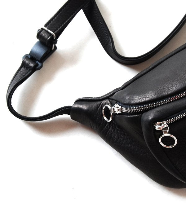 Aeta/DEER LEATHER WAIST POUCH S (BLACK)