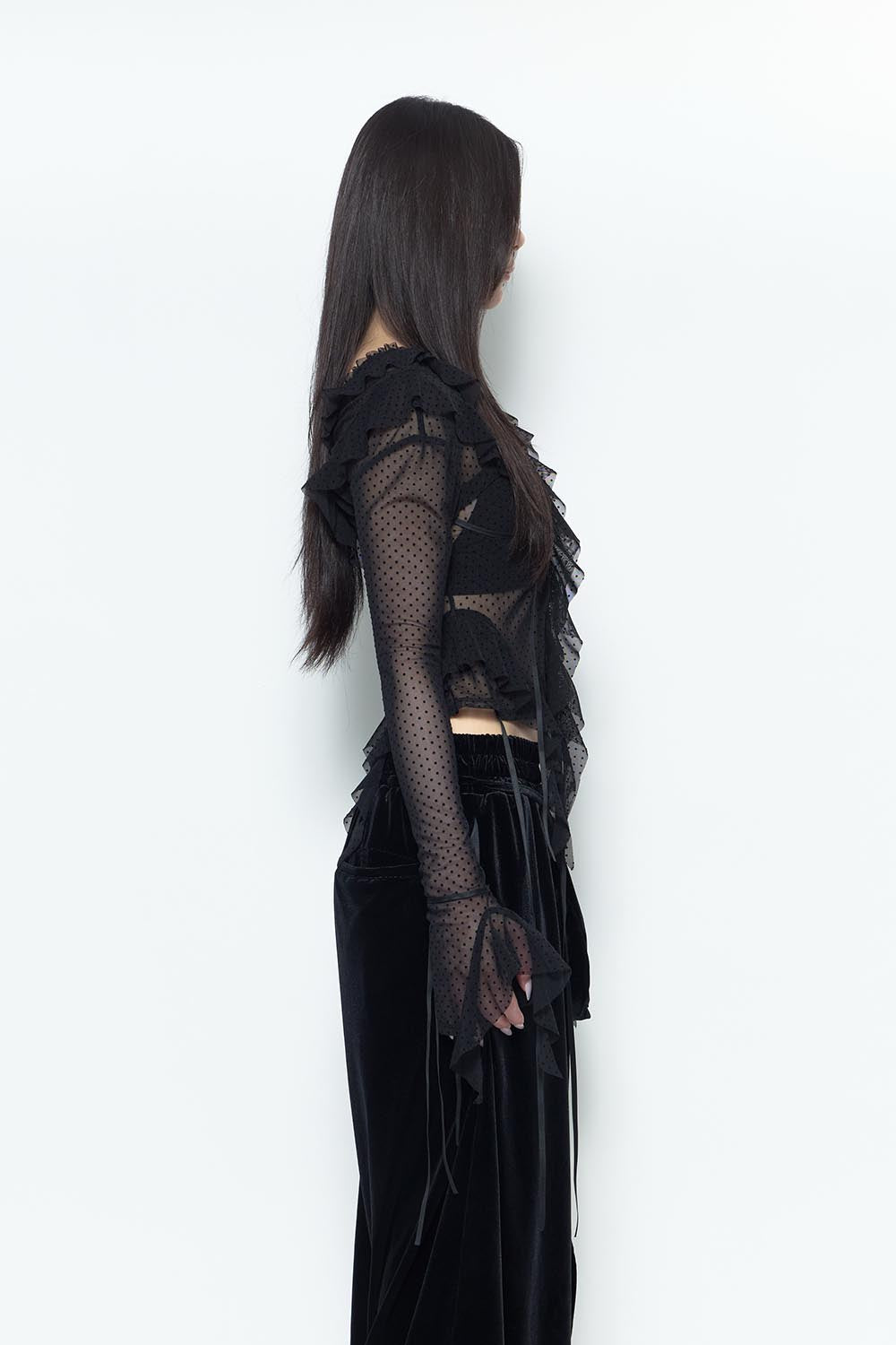 THEREDTHREAD / ザレッドスレッド】S dot flow frill tops