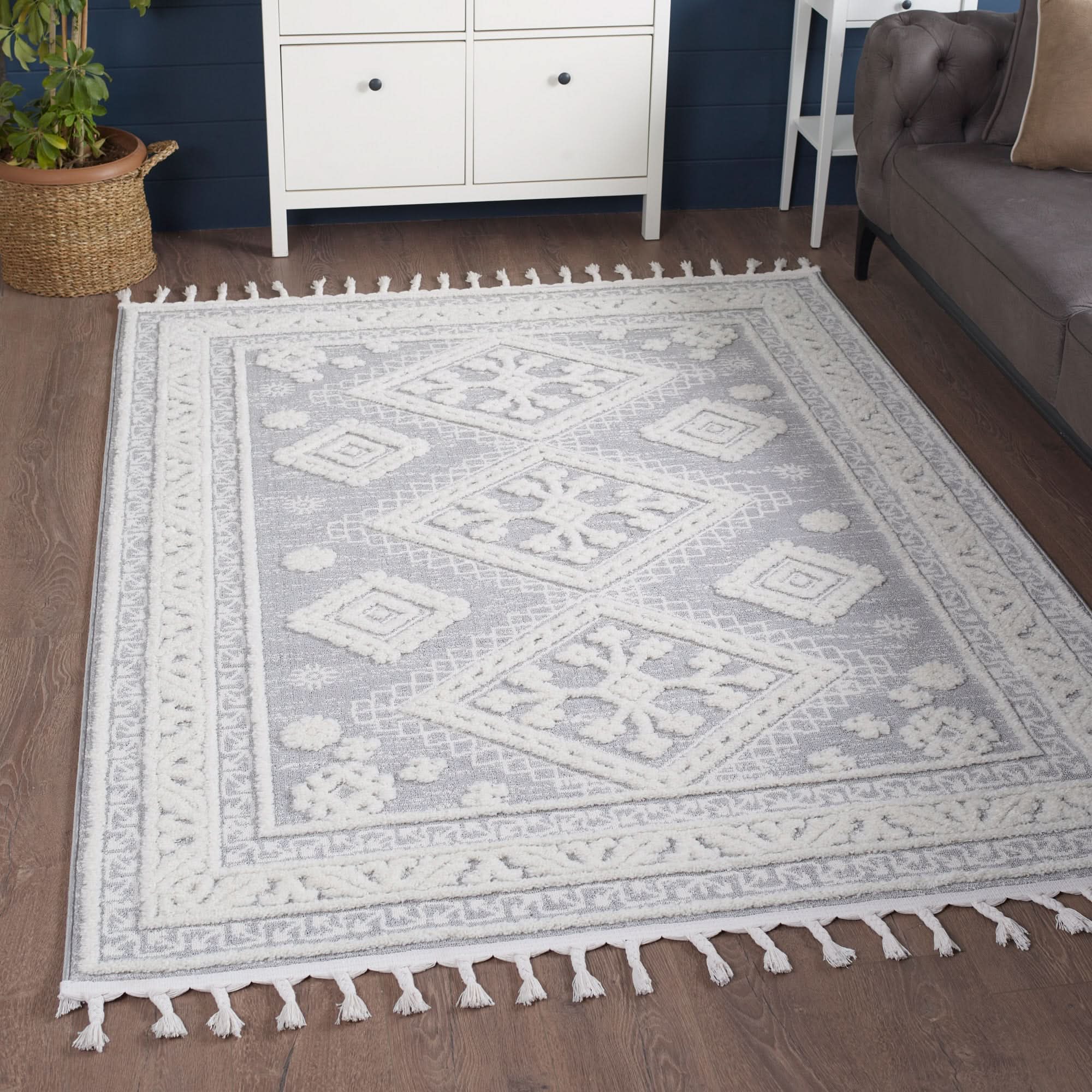 Buy Beautiful Vintage Rugs & Area Rugs – Persian & Oriental Classics