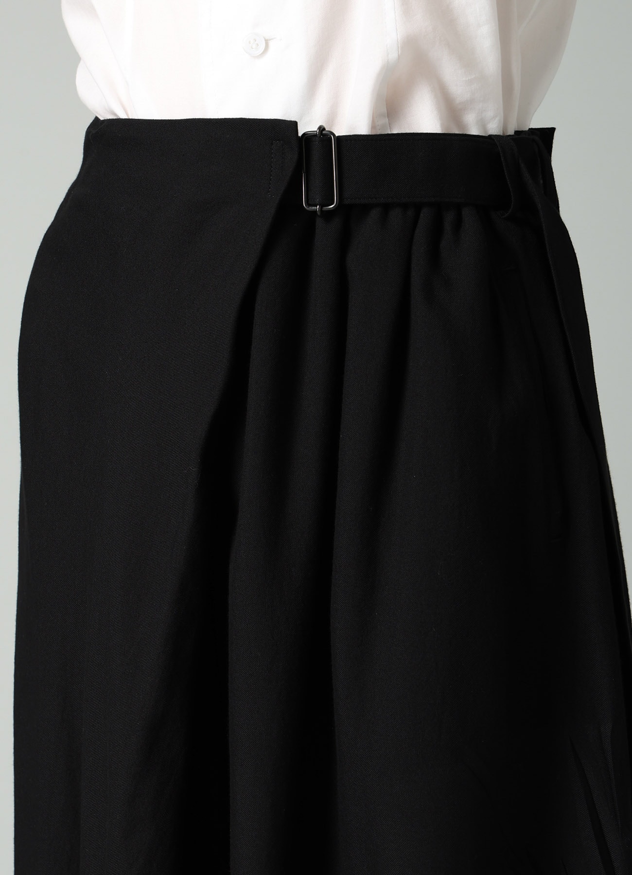 Ry/C SERGE R WRAP SKIRT PANTS B(XS Black): Yohji Yamamoto｜THE