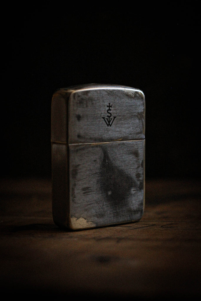 1940's ZIPPO – The Sneerwell