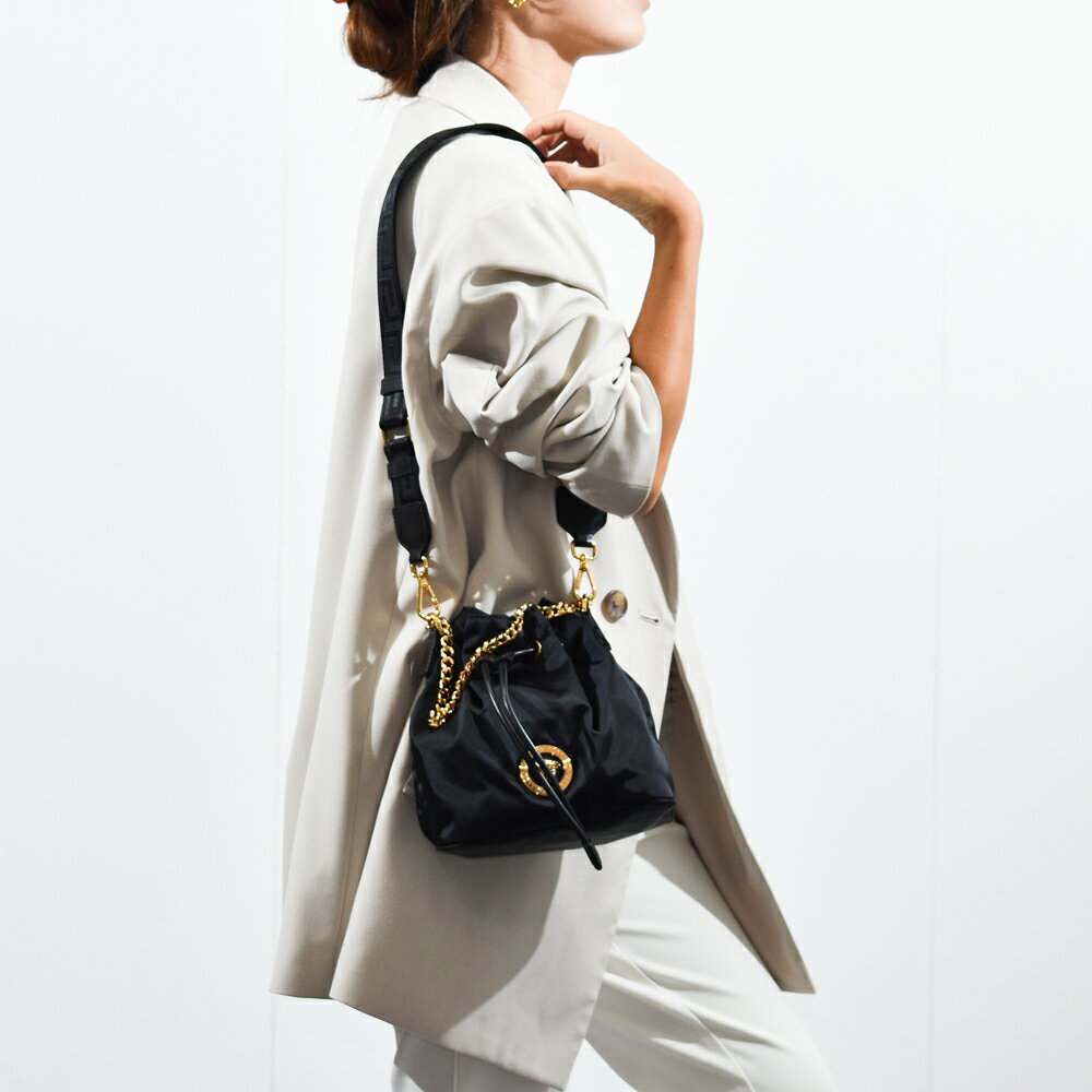 楽天市場】ナイロン ショルダーバッグ（ブランドヴェルサーチェ）の通販