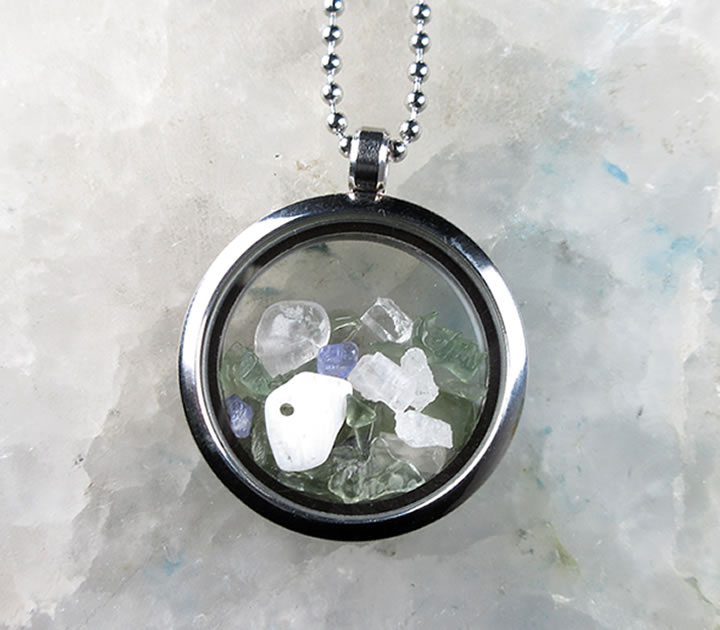 楽天市場】モルダバイト h & eの通販