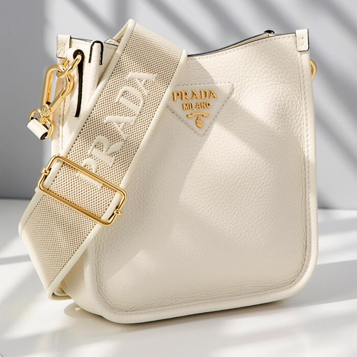 楽天市場】プラダ PRADA（カラーホワイト）（ショルダーバッグ