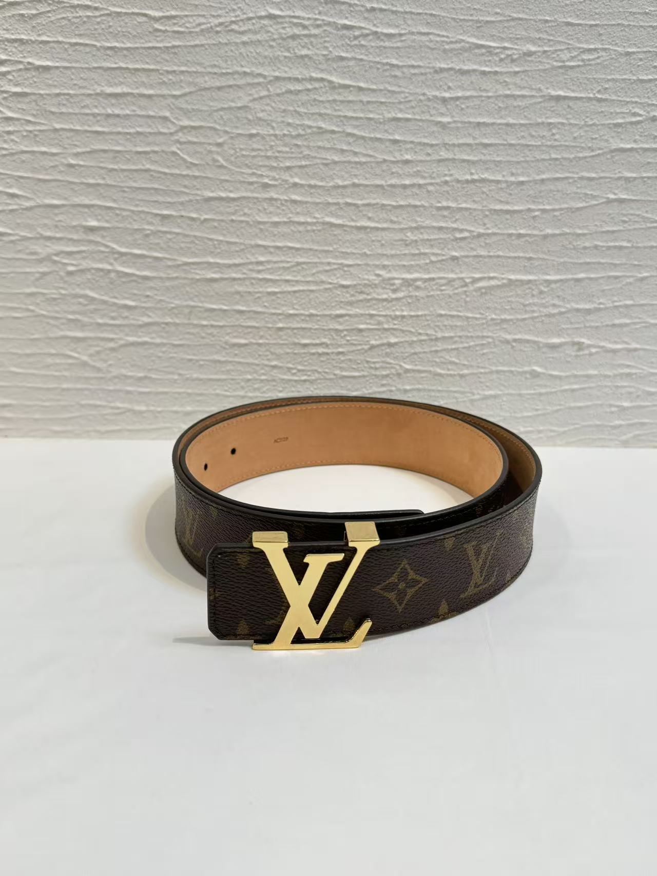 楽天市場】モノグラム サンチュール LV イニシャルの通販