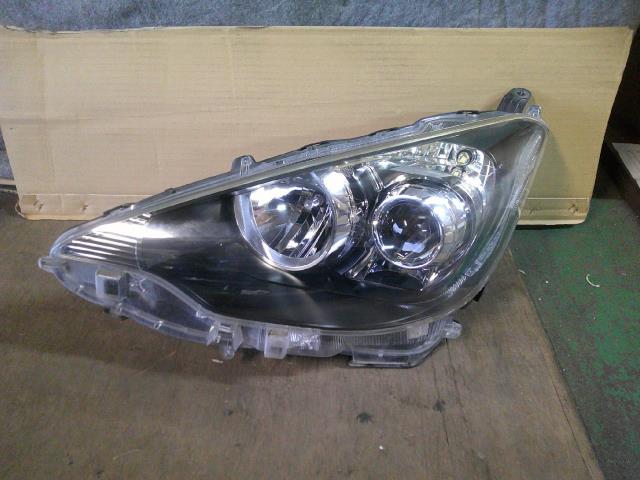 楽天市場】アクア ヘッドライト インナーブラックの通販