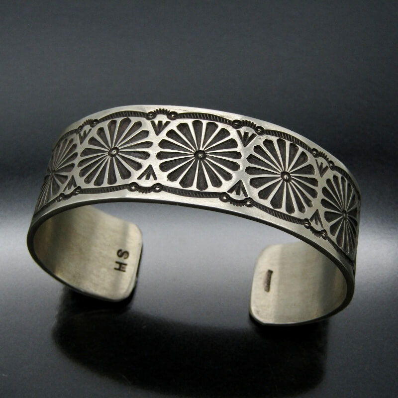 楽天市場】ナバホ族 バングル（インディアンジュエリー｜メンズ