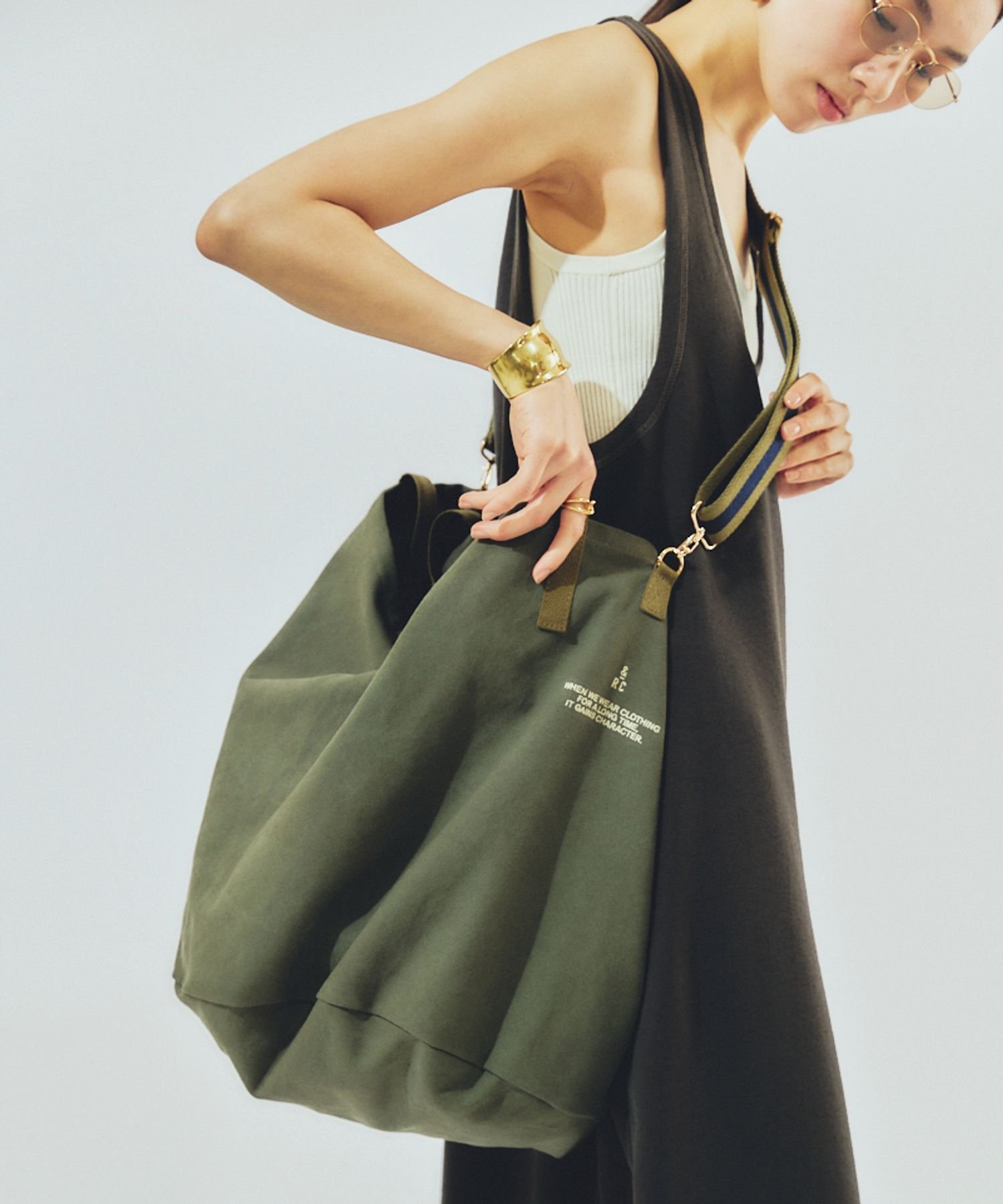 楽天市場】カレンソロジー（バッグ・小物・ブランド雑貨）の通販