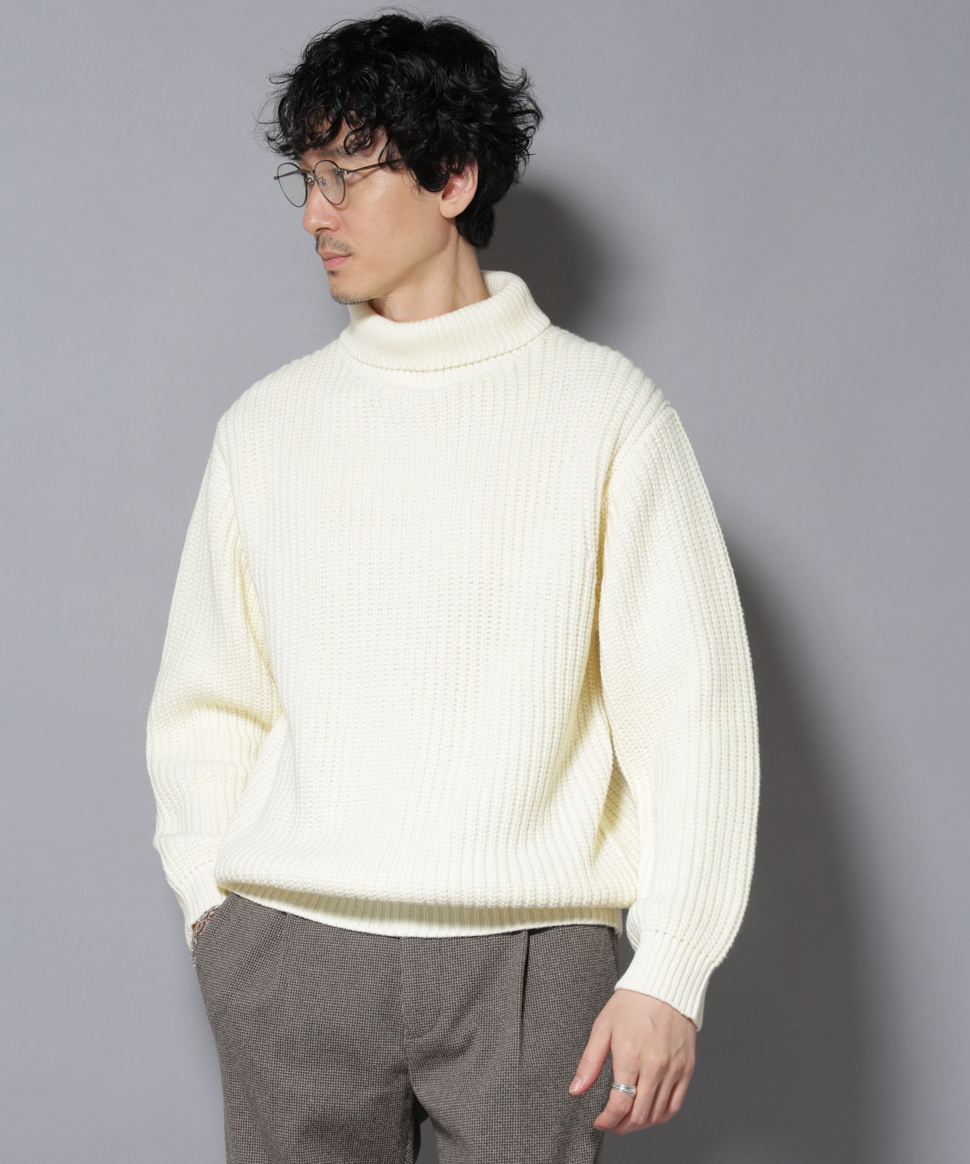 楽天市場】オフホワイト（ネックラインタートルネック・ハイネック