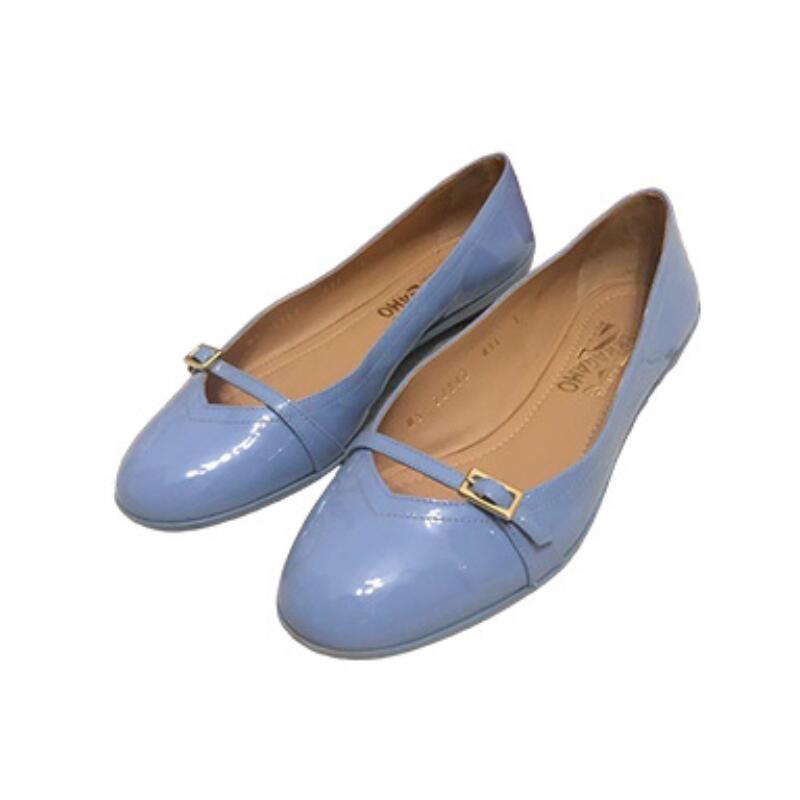 楽天市場】フェラガモ オードリーの通販