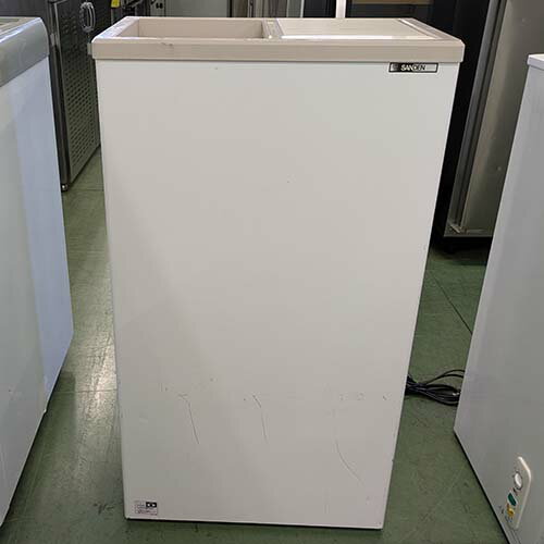 楽天市場】サンデン 冷凍ストッカー pf－057xfの通販
