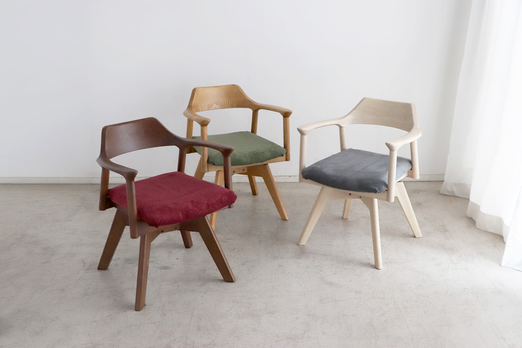 YT-010 回転チェア ＋ オプション登場 | (株)東馬-tohma- インテリア