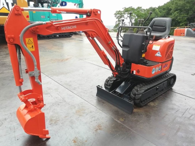 日立建機 ZX10U-2 ミニユンボ（ミニ油圧ショベル）~1t 愛知県中古重機