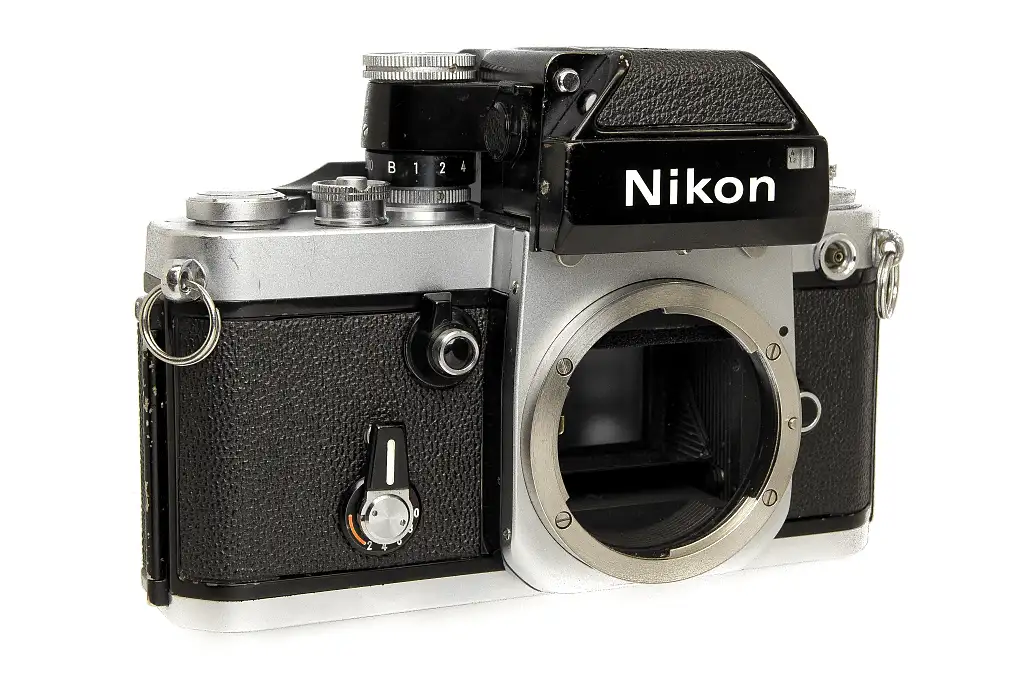 Nikon F2 フォトミック フィルムカメラ修理 | 東京カメラリペア