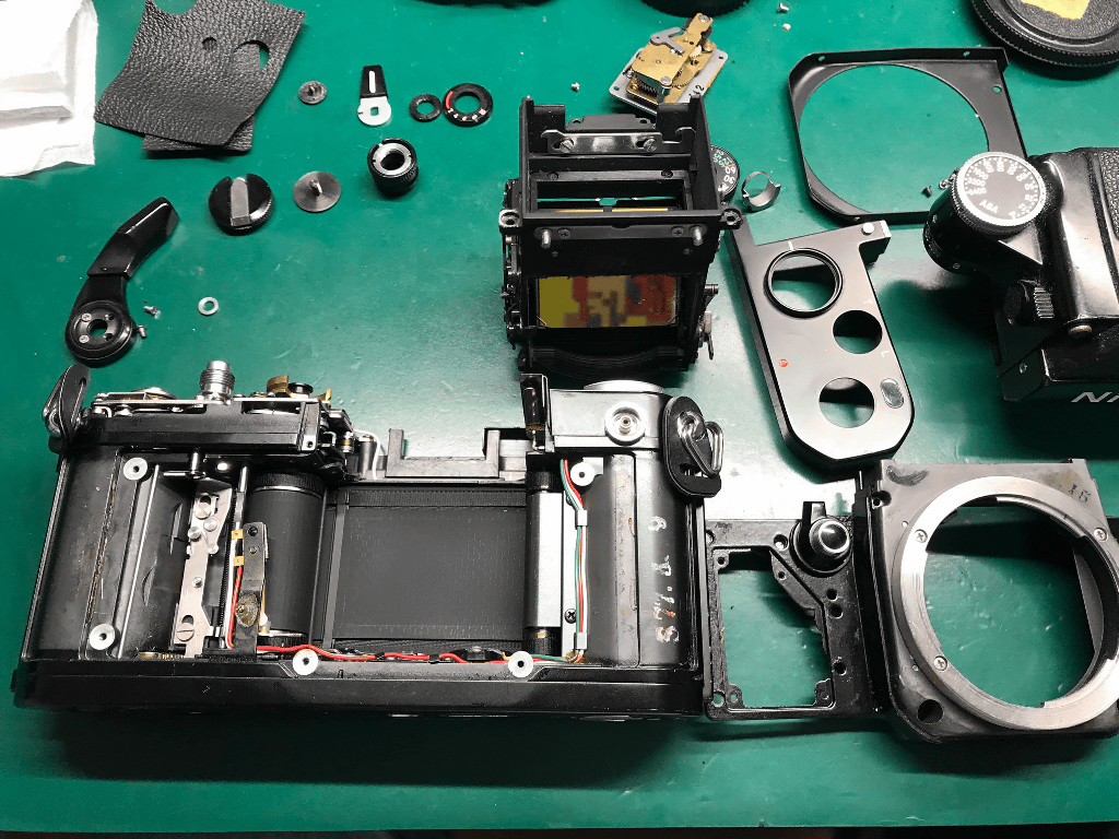 Nikon F2 フォトミック フィルムカメラ修理 | 東京カメラリペア