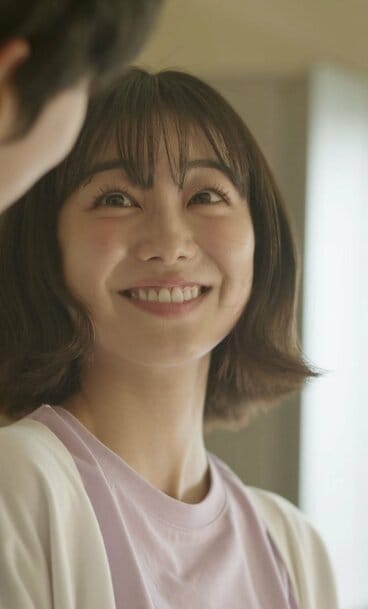 写真：グラドル鈴木ゆき 2年ぶりDVD撮影でニップレスタイプの水着