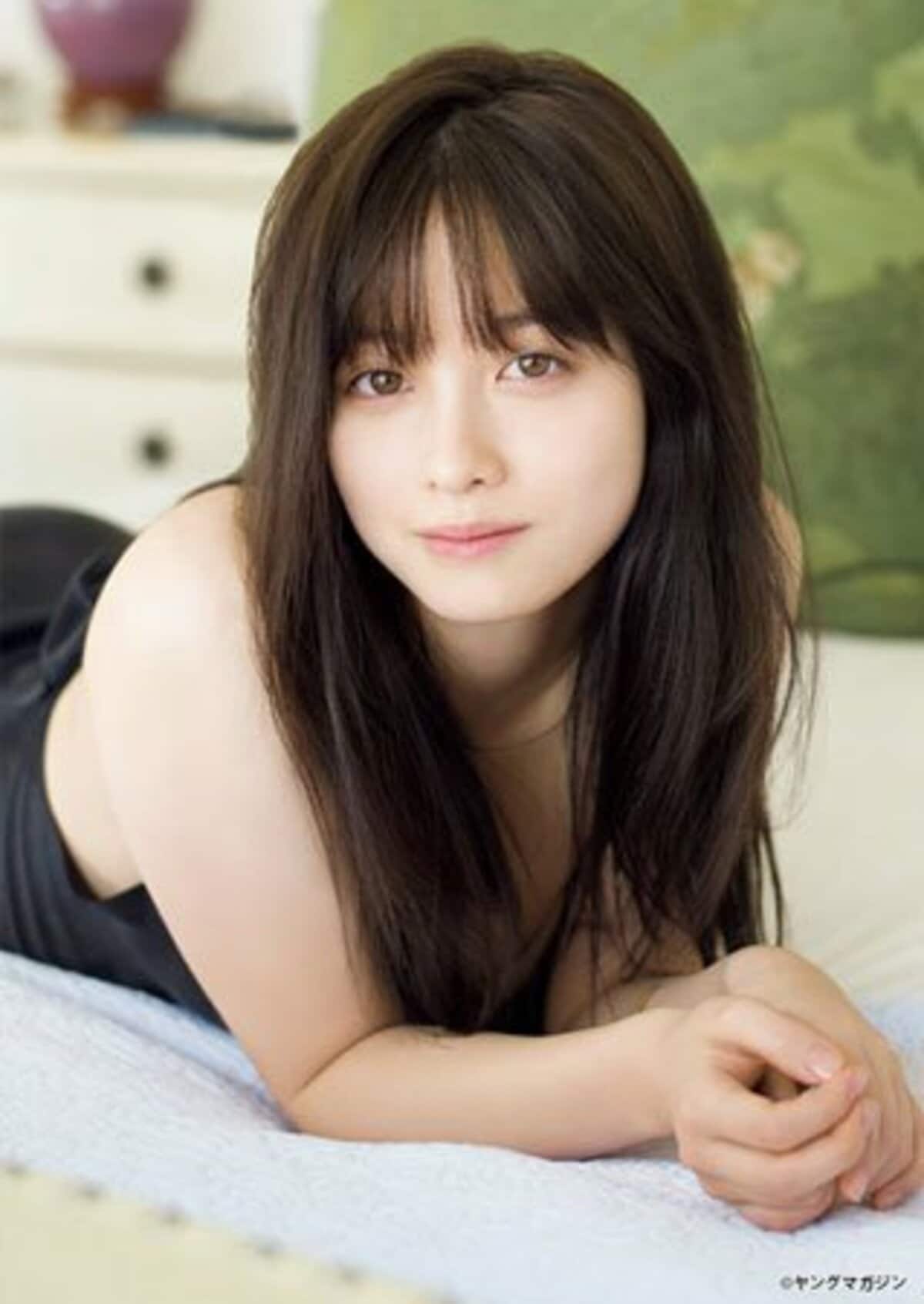 1ページ目】橋本環奈がセカンド写真集の未公開カット公開 キュート