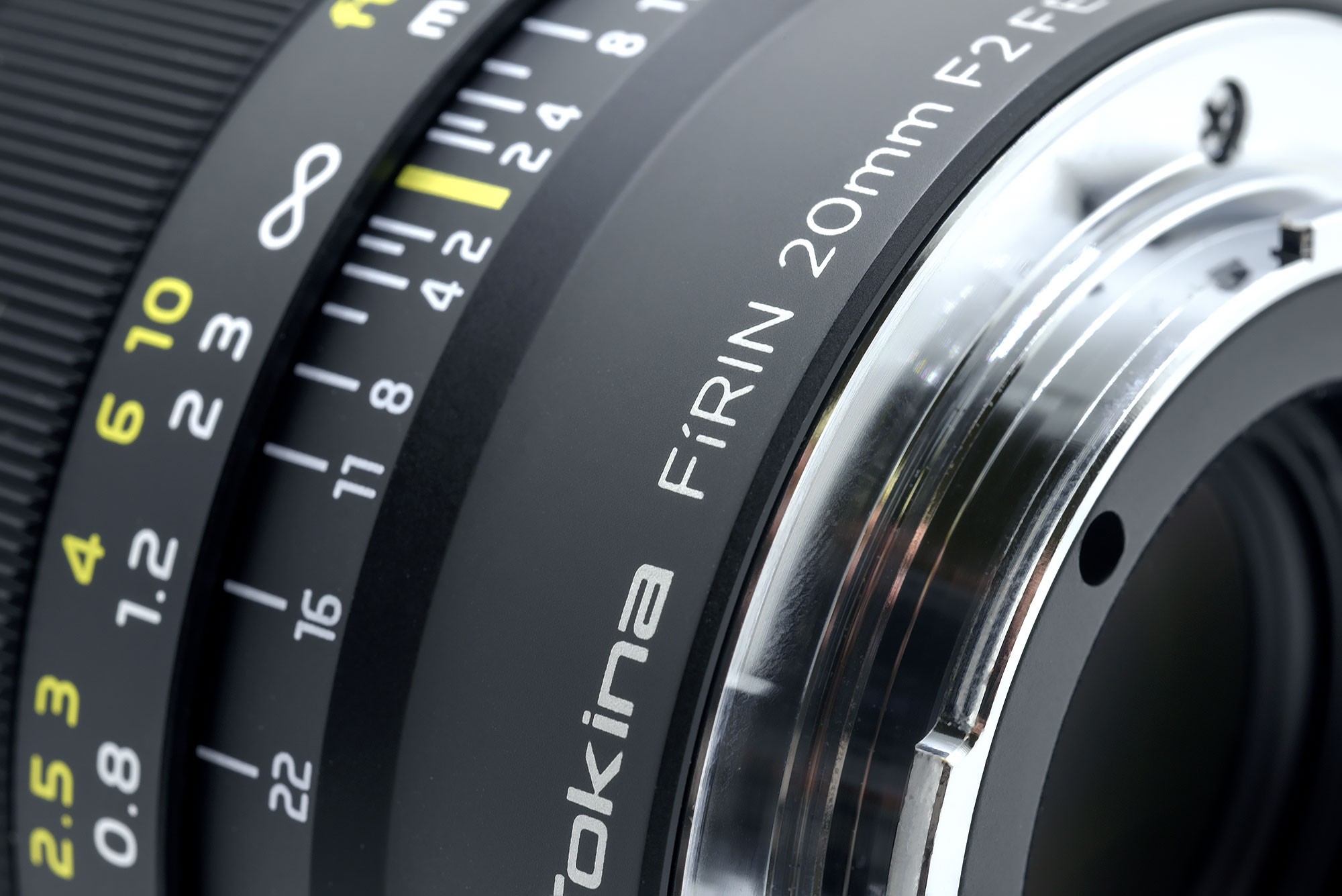 Tokina - FíRIN 20mm F2 FE MF