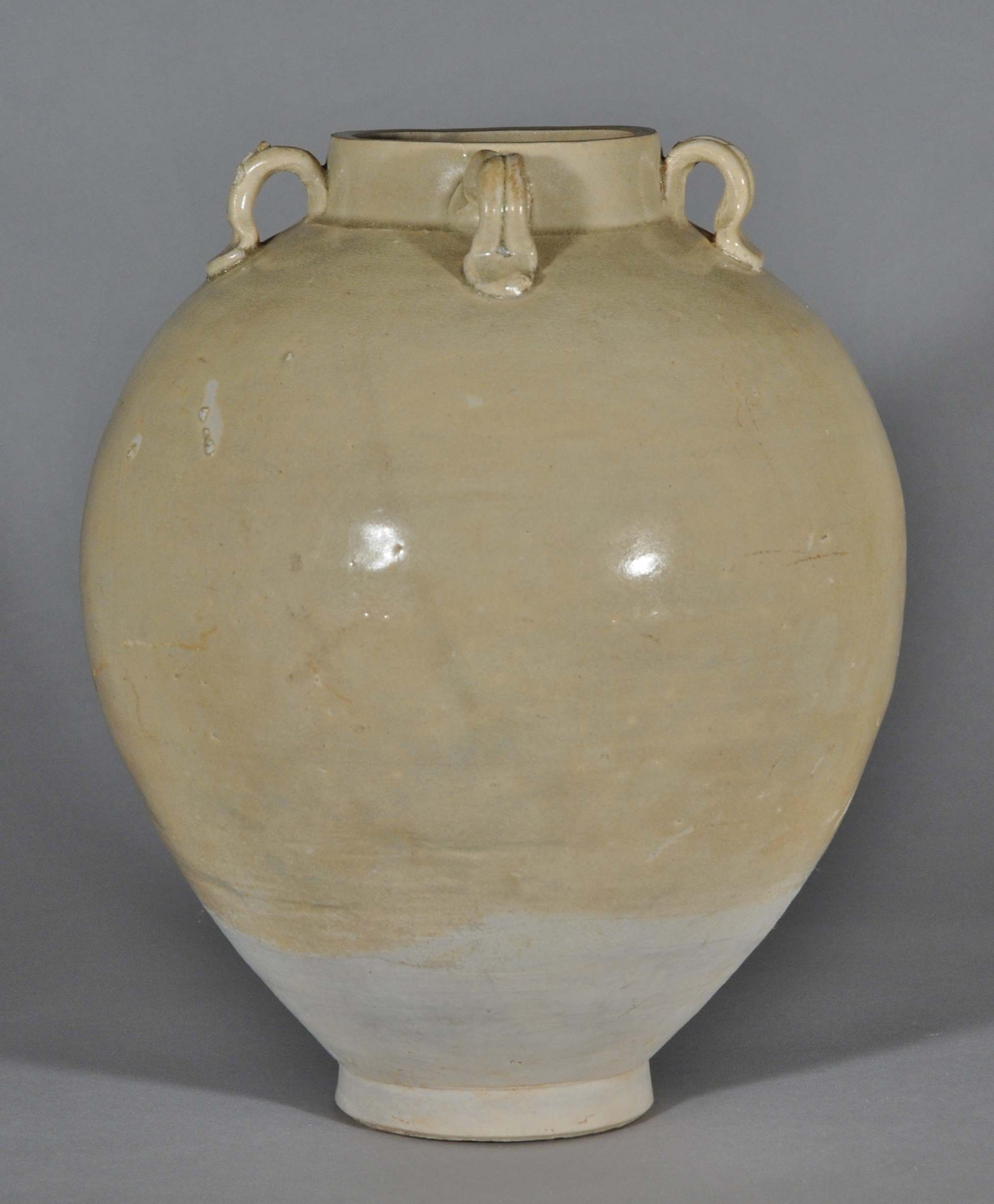 白磁四耳壺 - 常盤山文庫