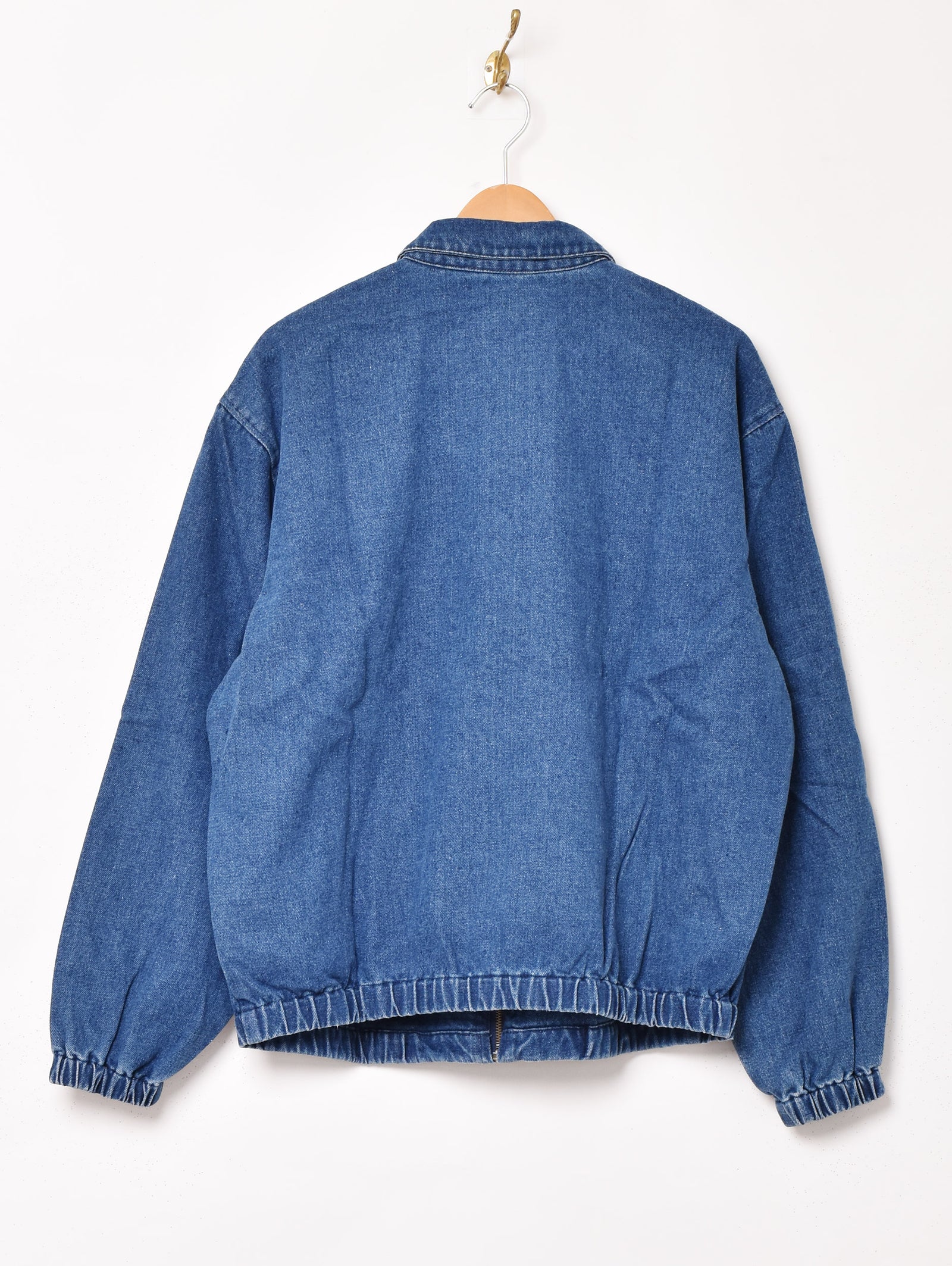 B03_7907_6616bb6c-17f2-4e60-