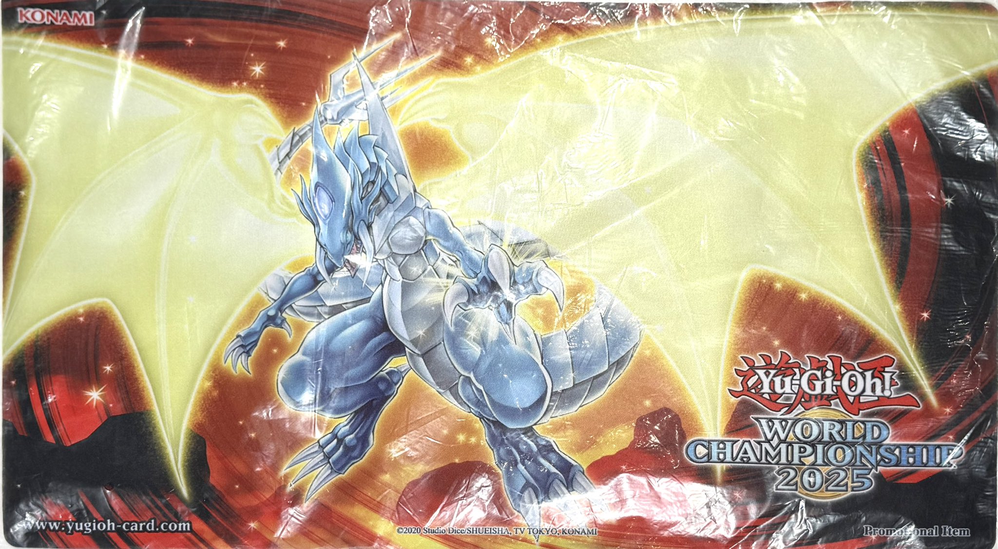 遊戯王 プレイマット wcs2025 ブルーアイズタイラントドラゴン 遊戯王