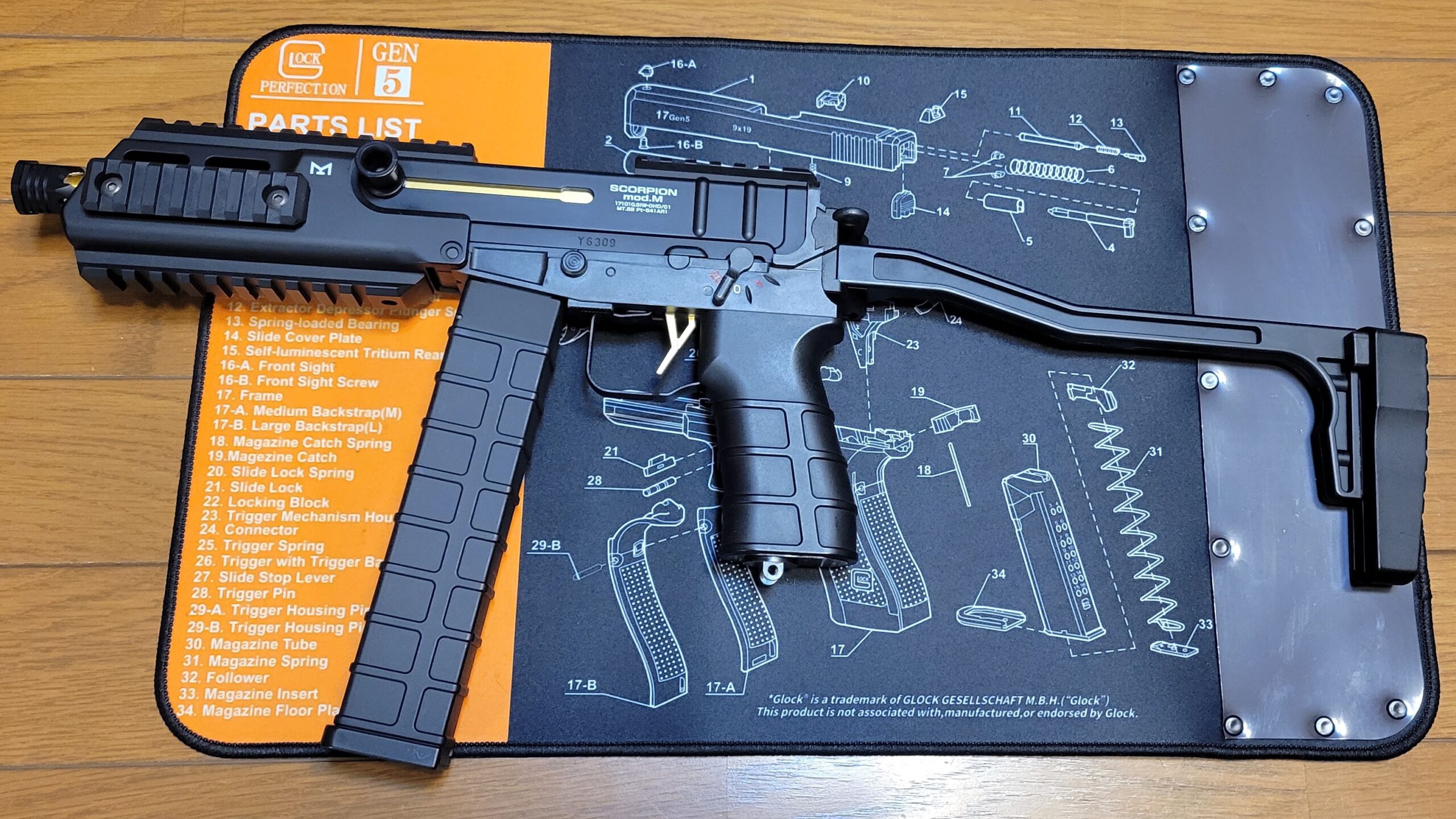 東京マルイ 電動コンパクトマシンガン スコーピオン mod M 10禁化