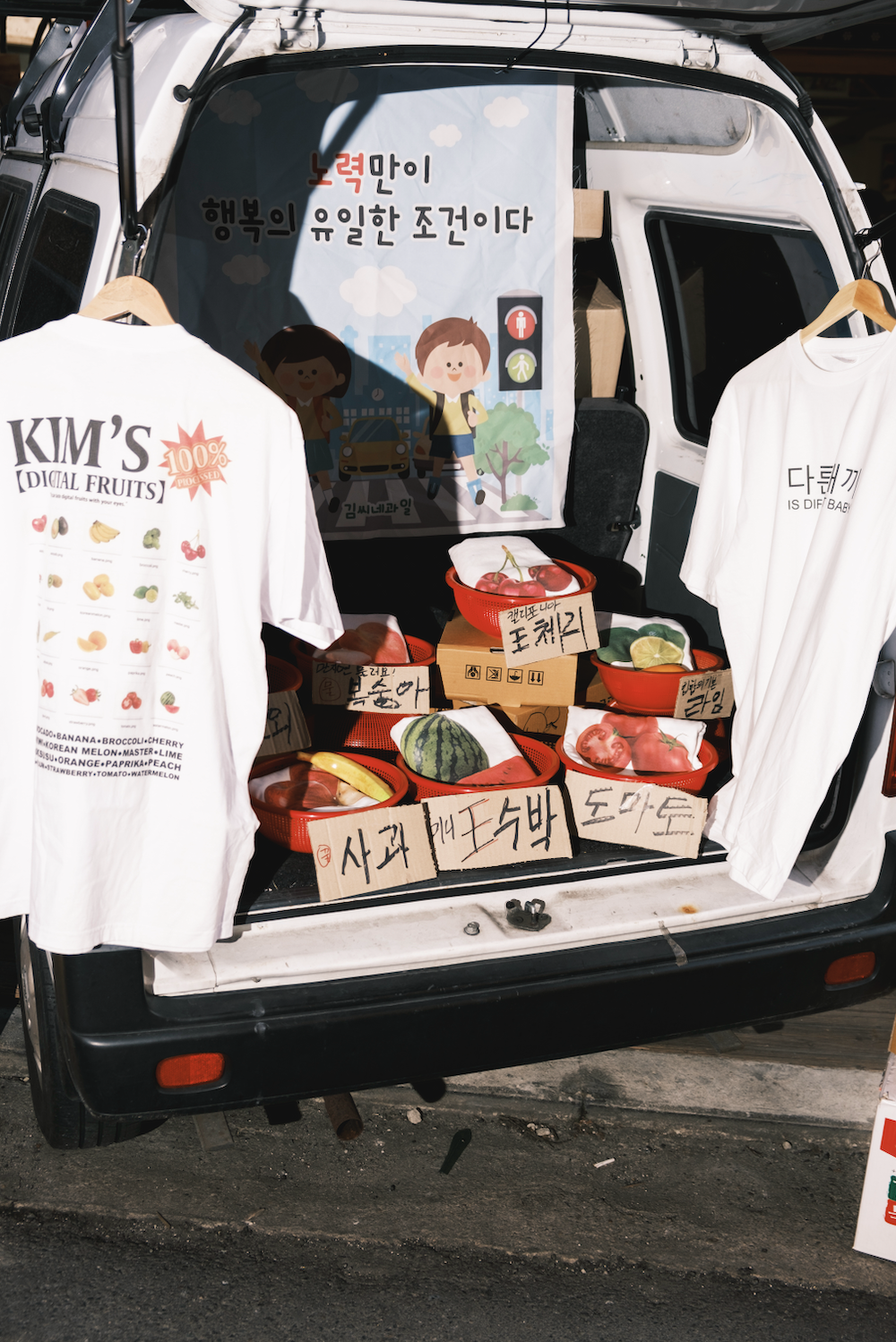 60%」韓国で話題のアパレルブランドKim's fruitsが登場！