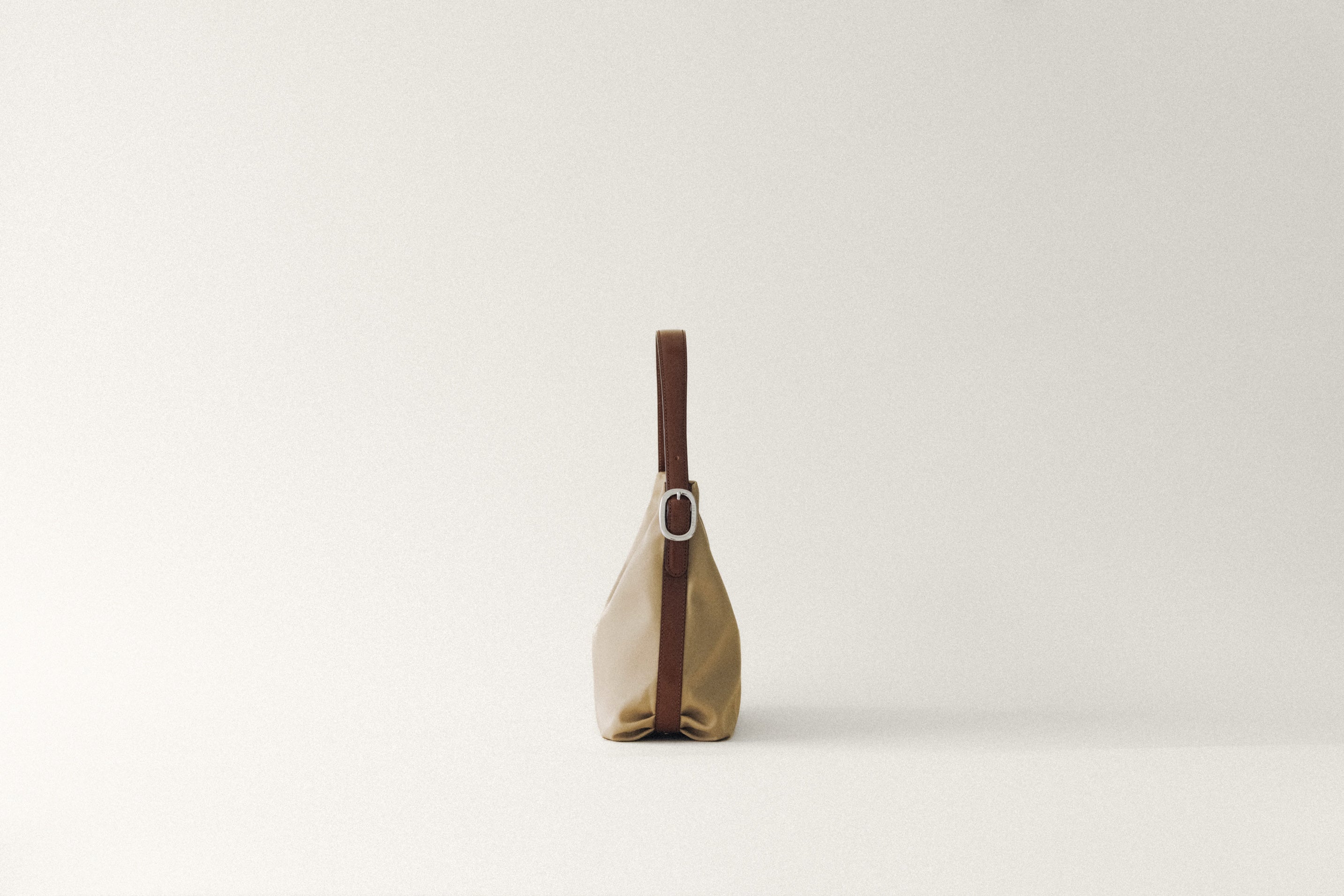 SAC CANOT TOILE SMALL BEIGE – TOUT Y EST JP