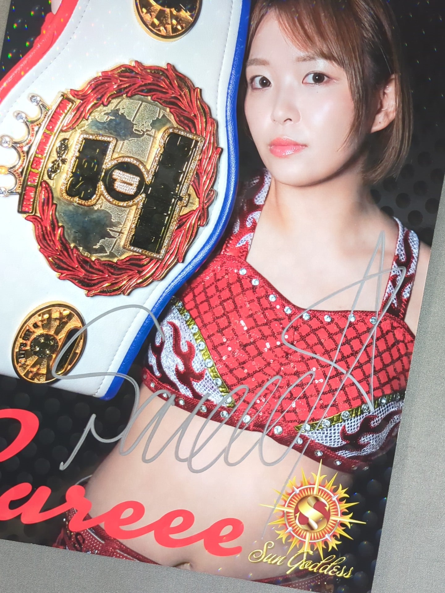 Sareee 直筆サイン入り ポートレート(E-5) – 闘道館