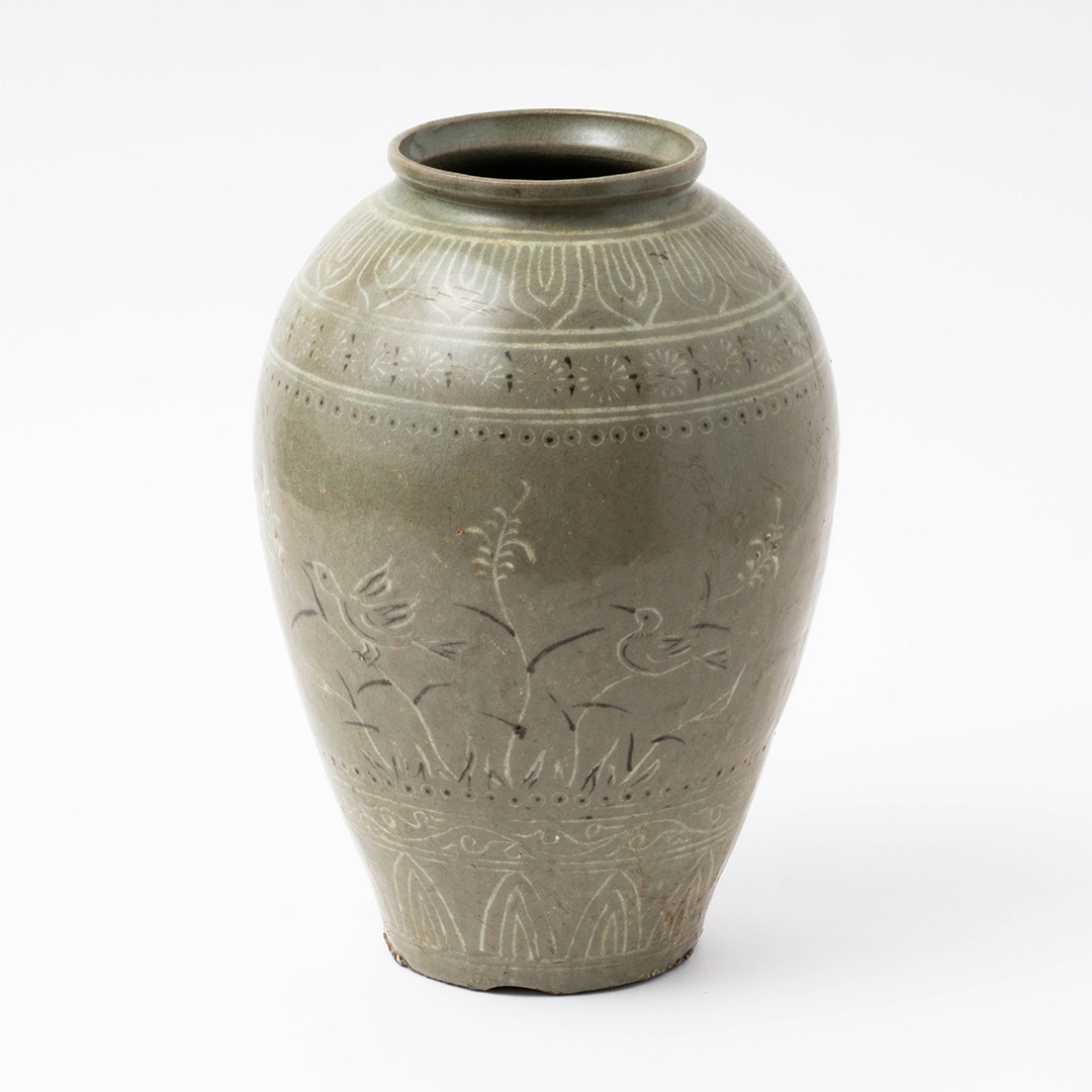 韓国 古美術 灰色と黒の模様の陶芸の壺 韓国 古美術 灰色と黒の模様の