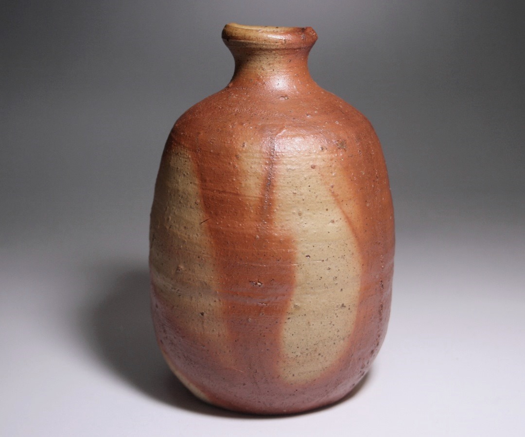 金重道明 作 「備前緋襷徳利」 ～備前焼専門卸小売店 川口陶楽苑～