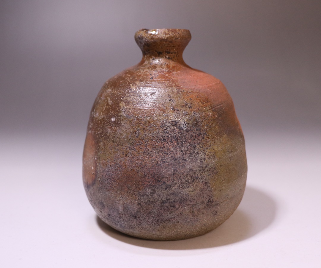 中村和樹 作 「備前徳利」 ～備前焼専門卸小売店 川口陶楽苑～