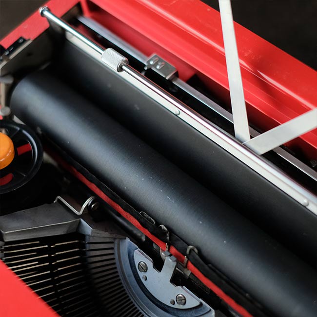 OLIVETTI Valentine タイプライター インクリボン交換済み – zakka